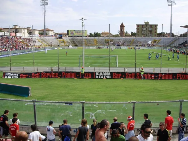 Arena Garibaldi - Stadio Romeo Anconetani Estádio