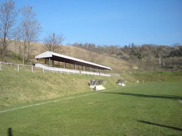 Dolina Stadion Estádio