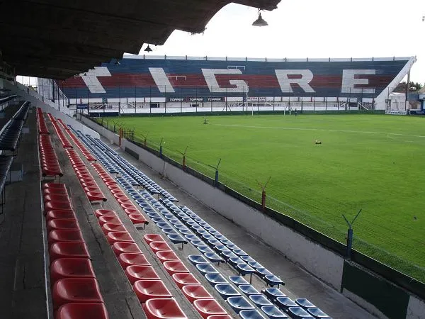 Estadio José Dellagiovanna Estádio