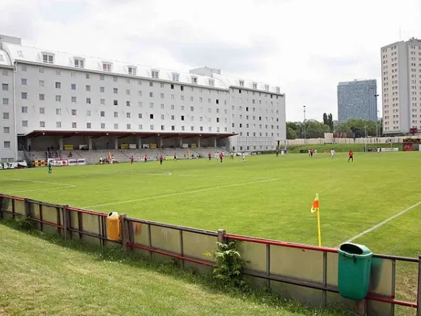FavAC - Platz Estádio