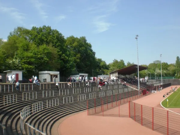 Hermann-Neuberger-Stadion Estádio