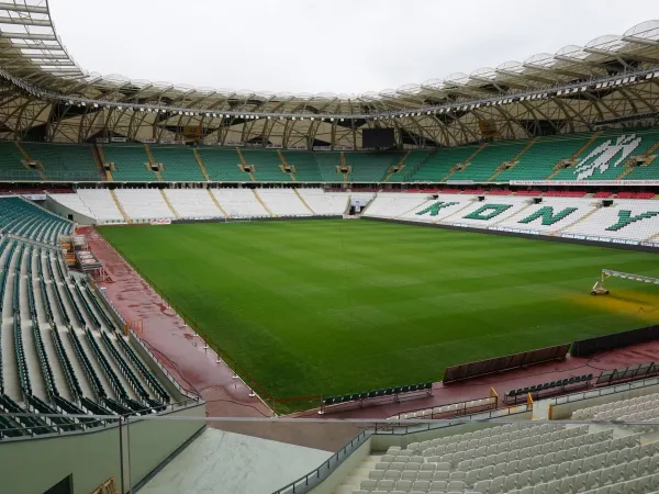 Konya Büyükşehir Belediye Stadyumu Estádio