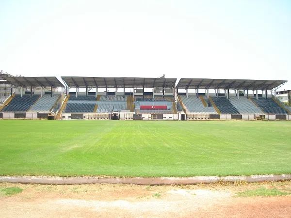 Nazıllı İlçe Stadyumu Estádio