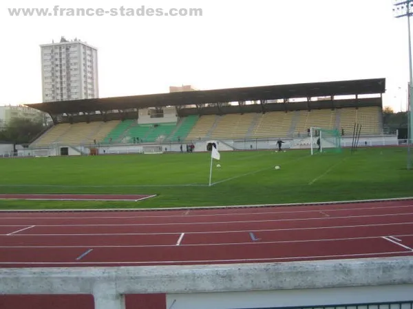 Stade Aimé Bergeal Estádio