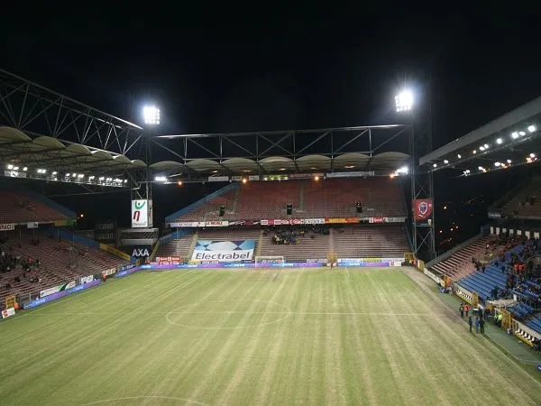Stade du Pays de Charleroi Estádio