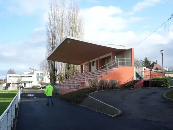 Stade René Blum Estádio