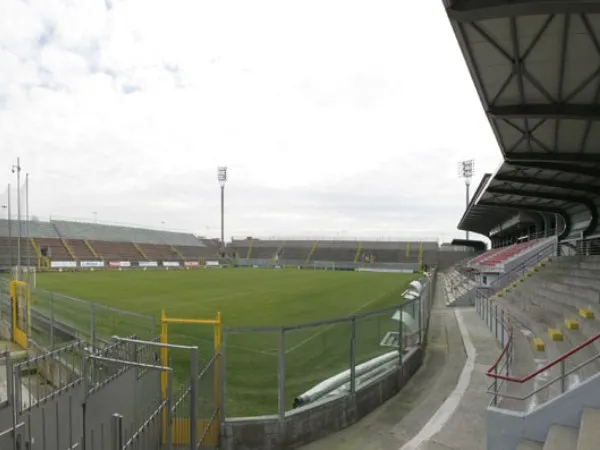 Stadio Giovanni Zini Estádio