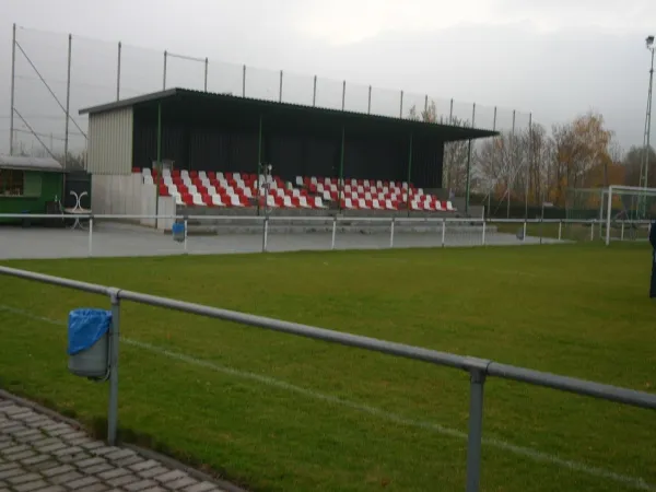 Stadion an der Waldstraße Estádio