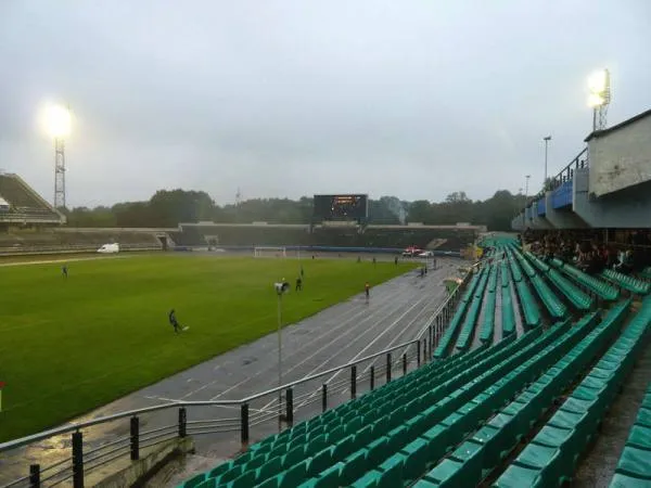 Stadion Rukh Estádio