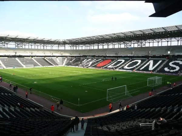 Stadium mk Estádio