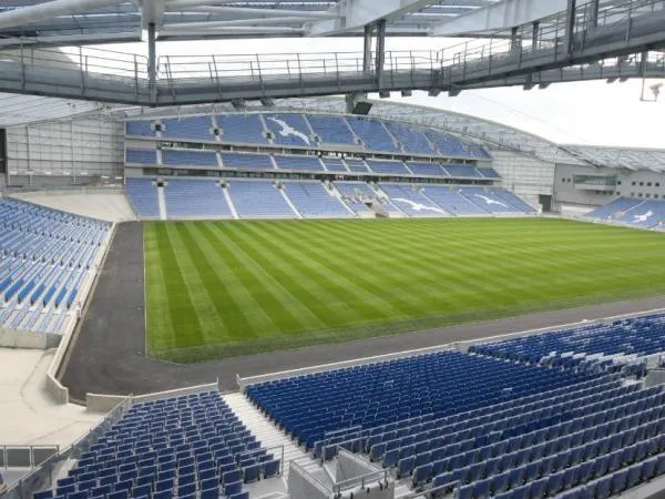 The American Express Community Stadium Estádio
