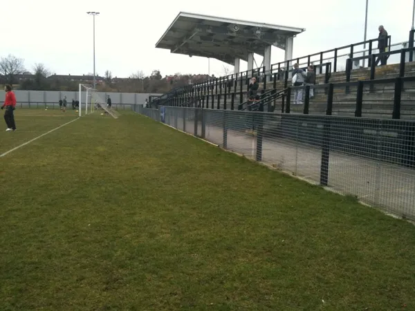 Tooting & Mitcham Community Sports Club Estádio