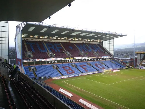 Turf Moor Estádio