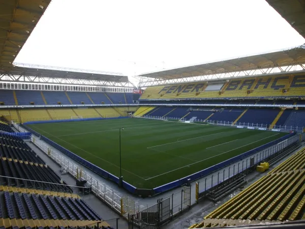 Ülker Stadyumu Fenerbahçe Şükrü Saracoğlu Spor Kompleksi Estádio